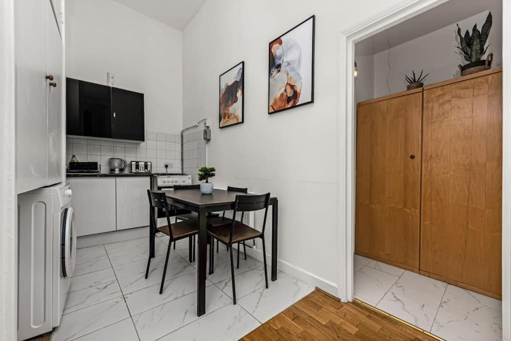 런던 Deluxe Flat On Kentish Town 아파트 외부 사진